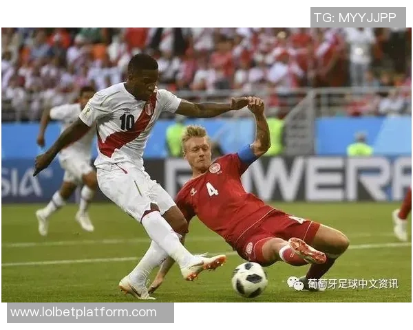 世界杯精彩对决里昂逆转热刺全场沸腾的瞬间分析